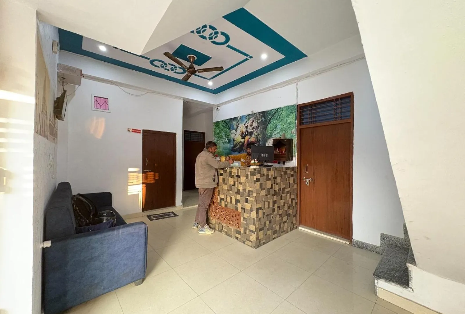 Grand New My Hotel Agra With Air Conditioner Guest house Agra (Uttar Pradesh)